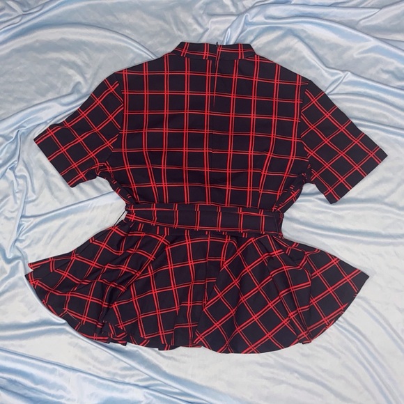 BUNDLE OF SUPER CUTE TOPS!!!! - Picture 5 of 8